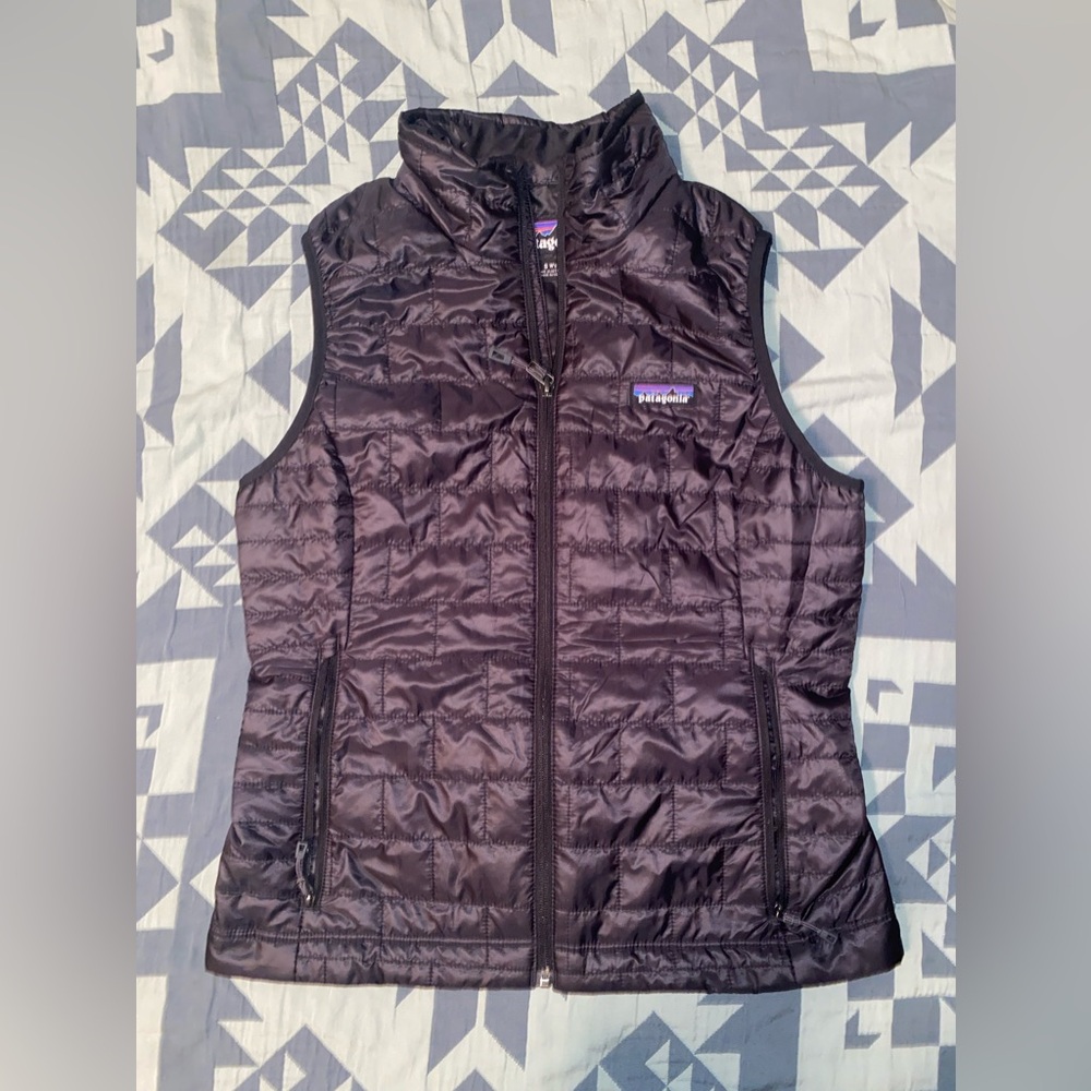 Patagonia puffy vest